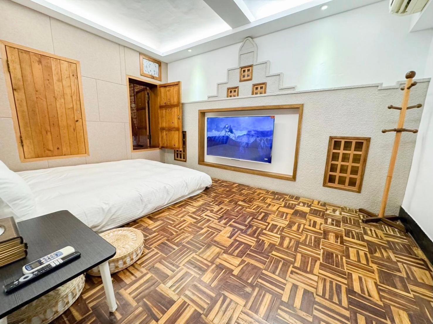 慢步南國 台南故事民宿 Slow Tainan Homestay 외부 사진